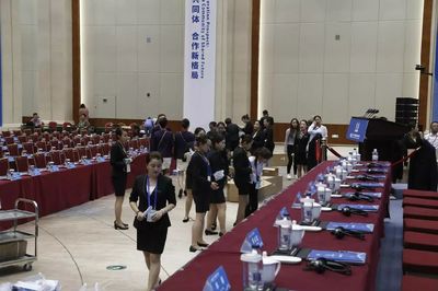 急速36小時——記第二屆文博會甘肅會展中心有限責(zé)任公司會議服務(wù)保障團(tuán)隊(duì)